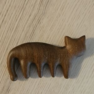Wooden Cat Massage Comb - Brown